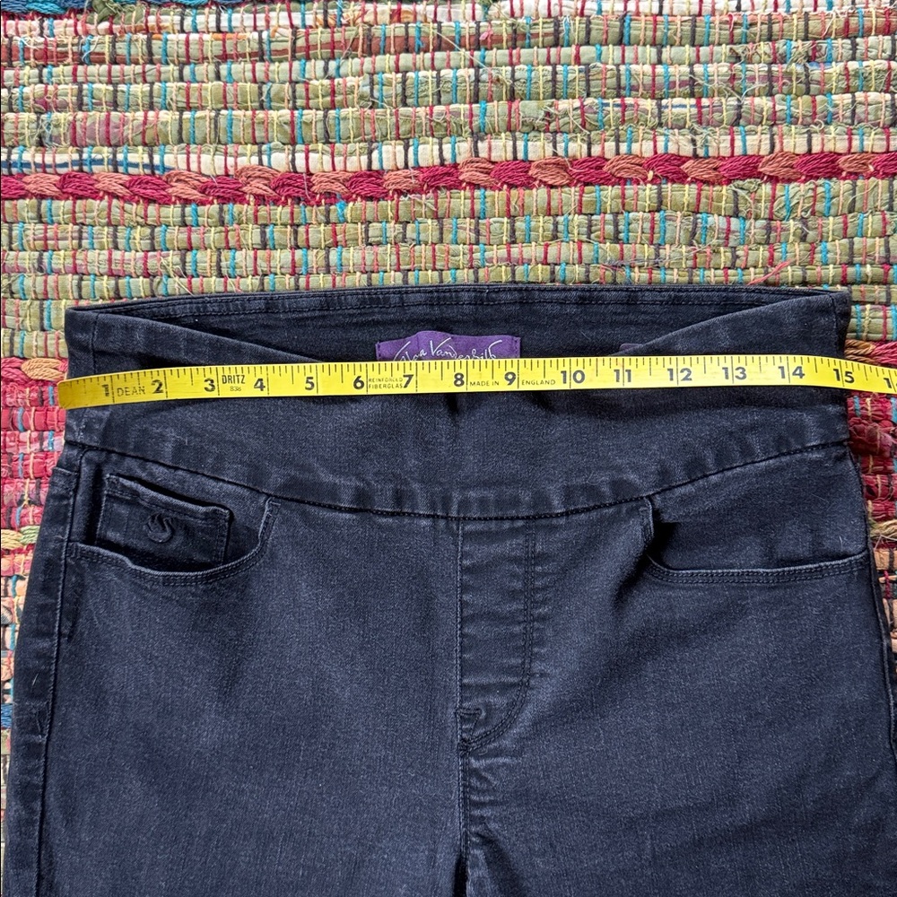 Gloria Vanderbilt Pull On Jeans - Picture 6 of 7